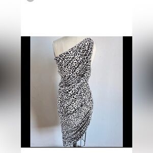 Norma Kamali One-Shoulder Leopard-Print Ruched Dress in Black and White